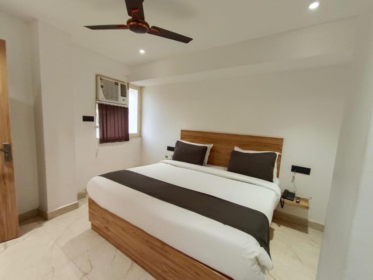 Star Delhi Airport Free Drop Hotel