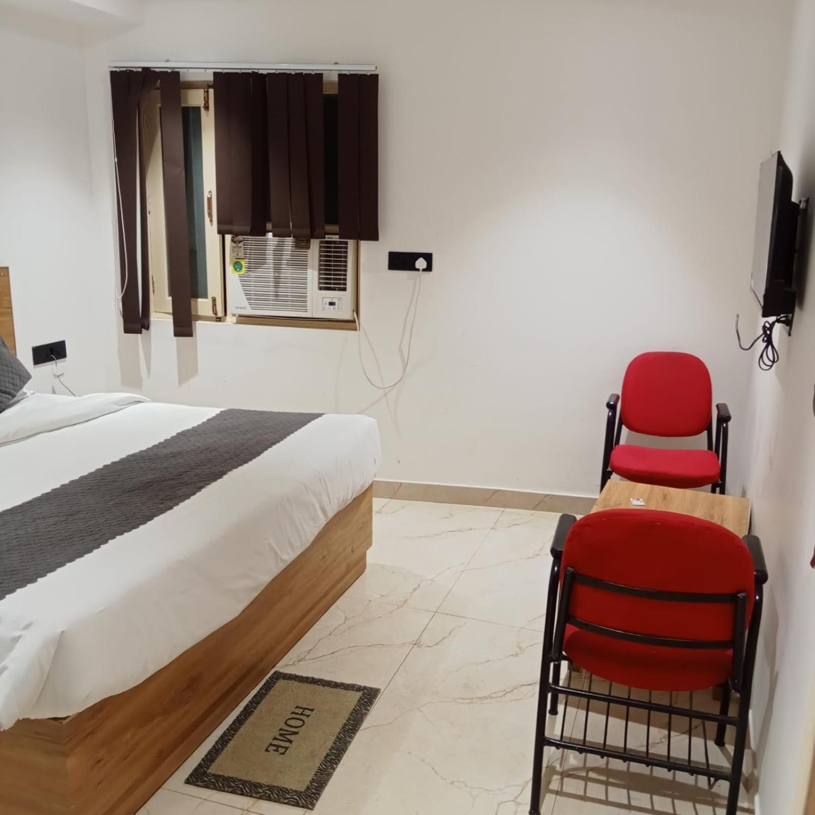 Star Delhi Airport Free Drop Hotel